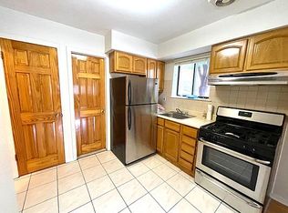 31-60 45th St #2, Astoria, NY 11103