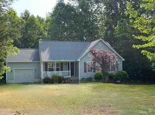 359 Timberland Dr, Montross, VA 22520