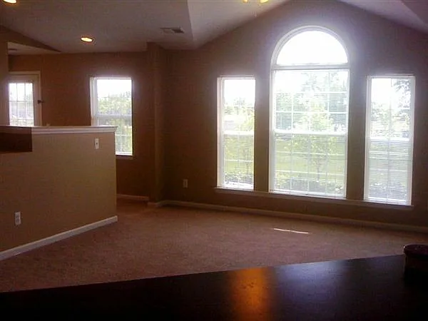 23870 Northstone Village Dr — Photo 4