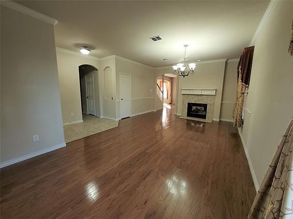 5th image of 756 Marina Vista Dr