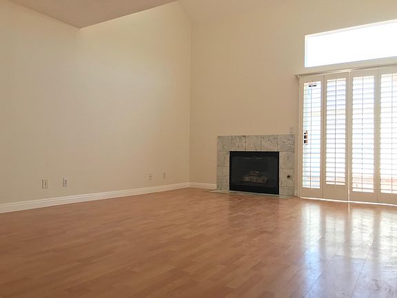 3rd image of 1226 S Western Ave APT 107