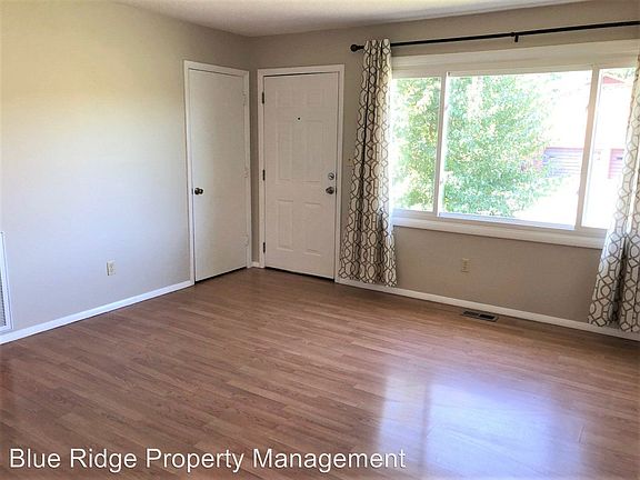 2nd image of 340 Nelson Ave