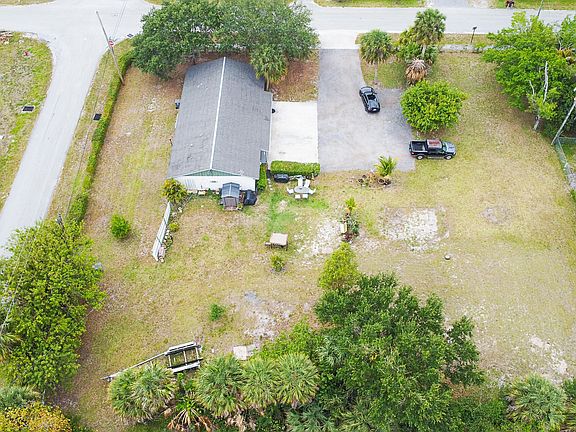4th image of 4647 Marguerita Street