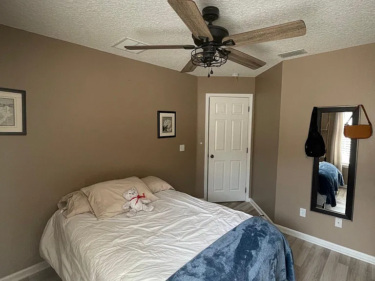 BEDROOM #2