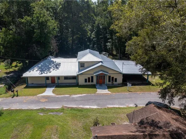 79 Old Granger Cir, Woodbine, GA 31569