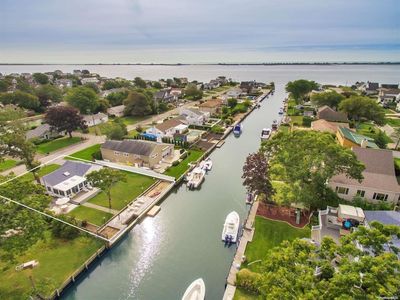 20 Tarpon Road, East Quogue, NY, 11942