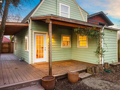 820 F St, Springfield, OR, 97477
