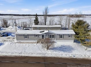 15 River East Dr, Riverview, NB E1B5B1