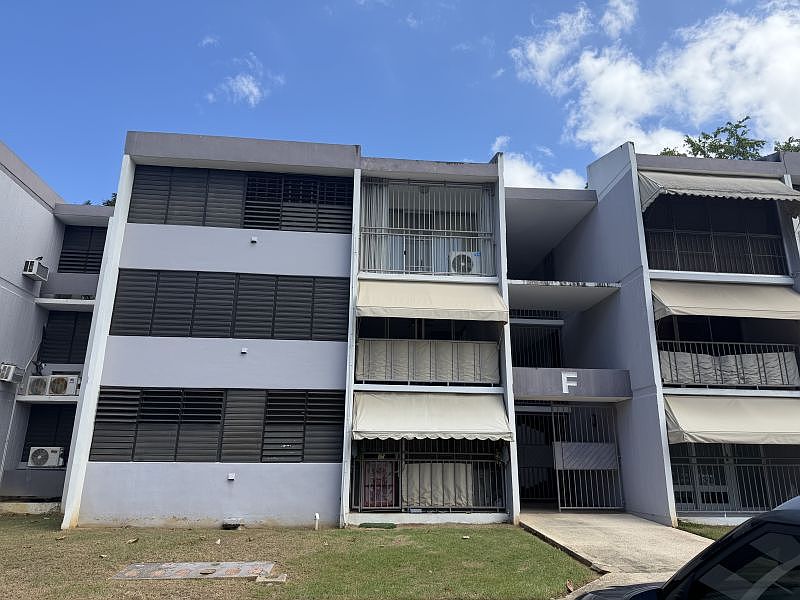 1st image of Cond River Park APT F303