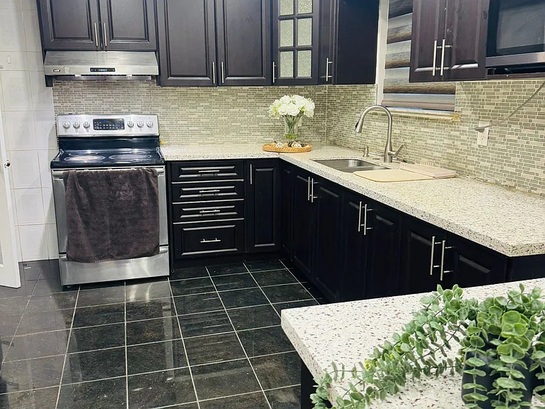 7073 Magic Ct — Photo 10