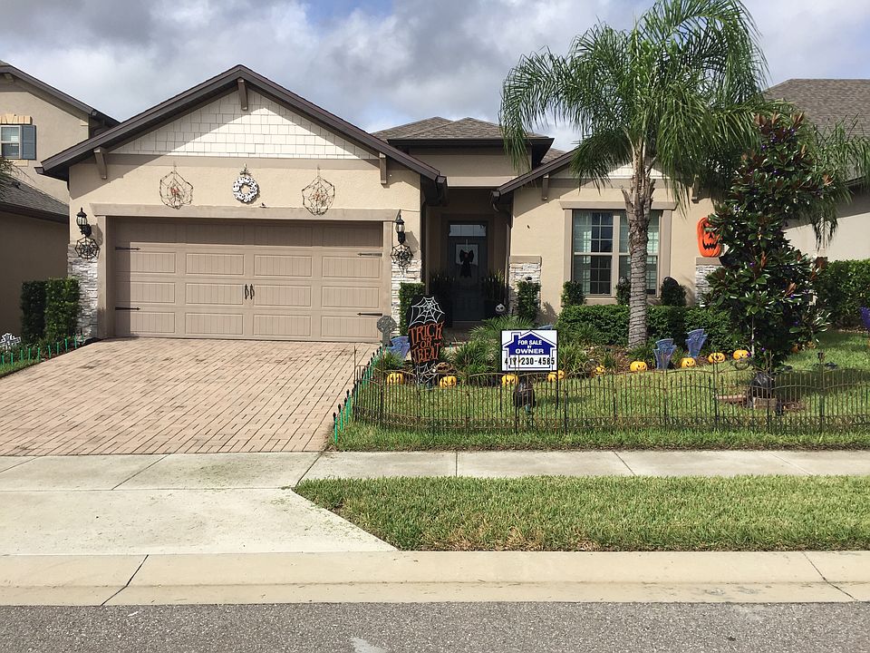 1st image of 483 Palencia Pl