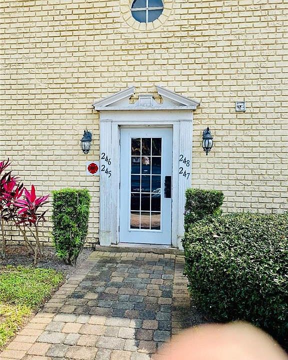 1st image of 247 Lewfield Cir #247