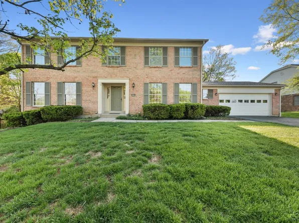 2250 Donnington Ln, Cincinnati, OH 45244