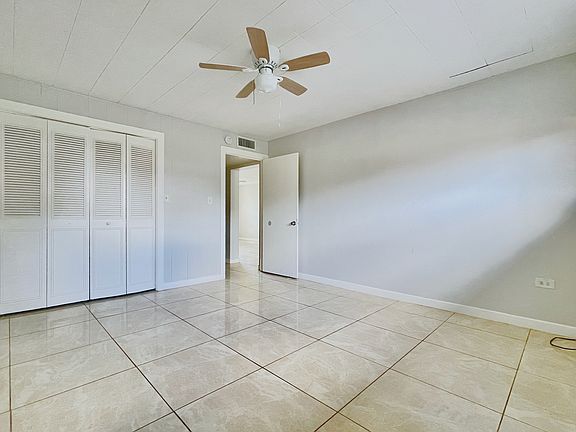 5th image of 1120 Valley View Dr APT A6