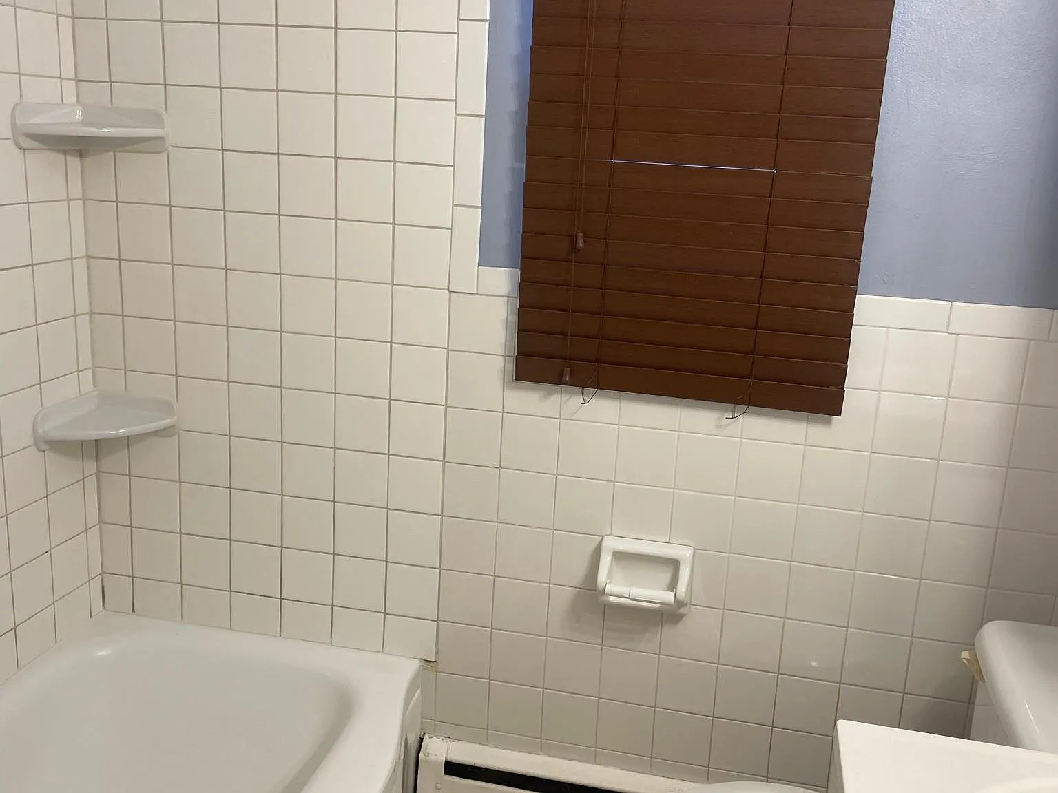 2 bed, 700 sqft, $900 — Photo 4