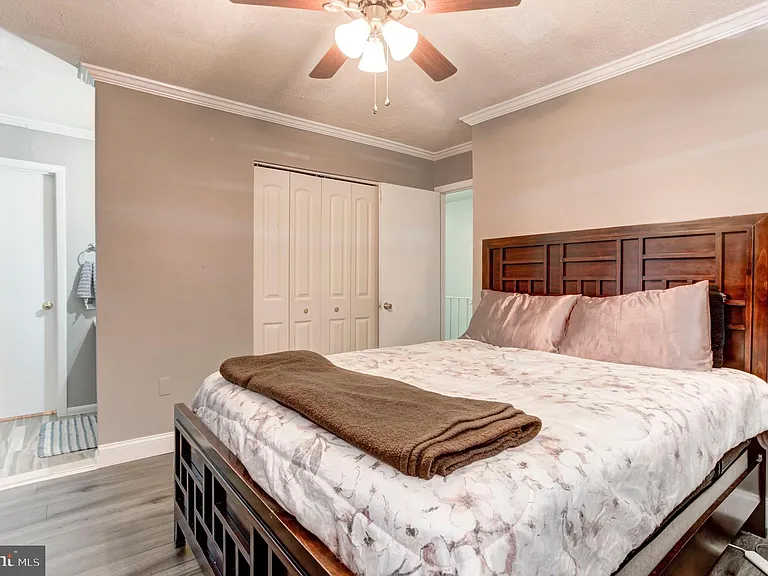 2409 Kilpatrick Pl — Photo 23