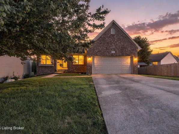 8504 Long Bow Ln, Louisville, KY 40291