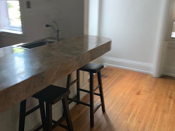 5th image of 3325 Powelton Ave