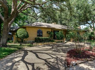 821 Wakefield Dr, Garland, TX 75040