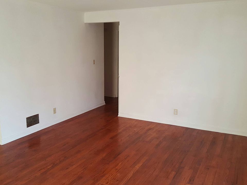1st image of 1944 S Cotner Blvd