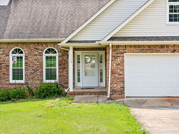 4th image of 1112 Rosebrook Dr