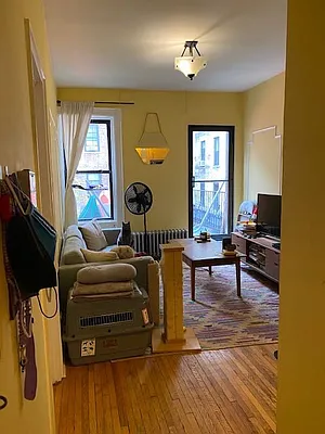 Rented by Performing Assets Corp | media 11