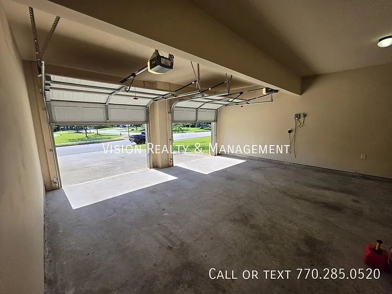 4160 San Marco Way — Photo 33