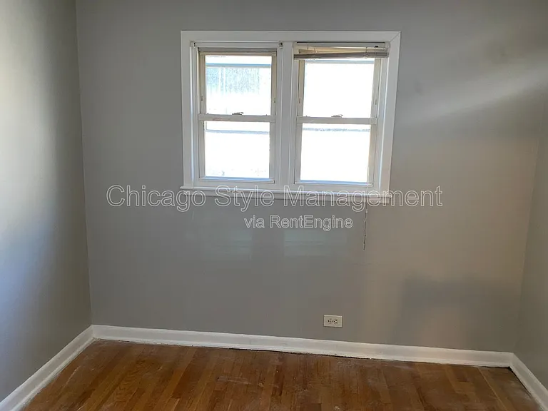 9040 S Dauphin Ave #D — Photo 3