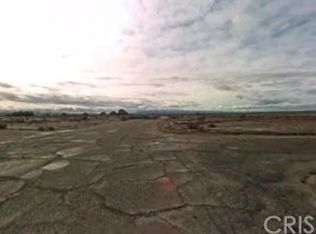 1061 Sea View Ave, Thermal, CA 92274