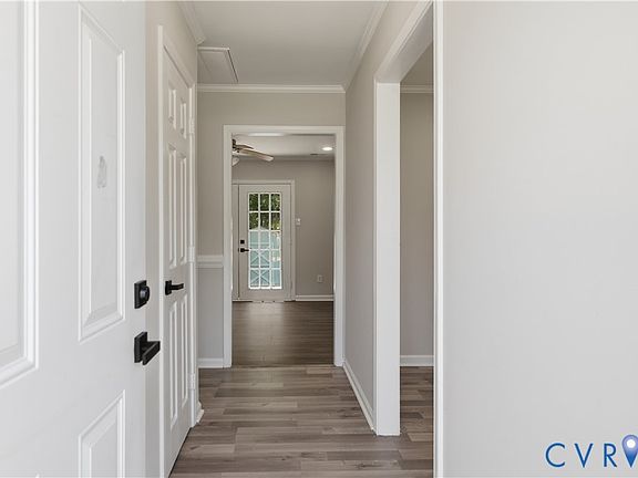 5th image of 3702 Settlers Ln