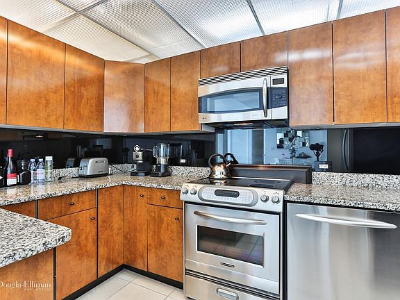 5th image of 5055 Collins Ave APT 10G