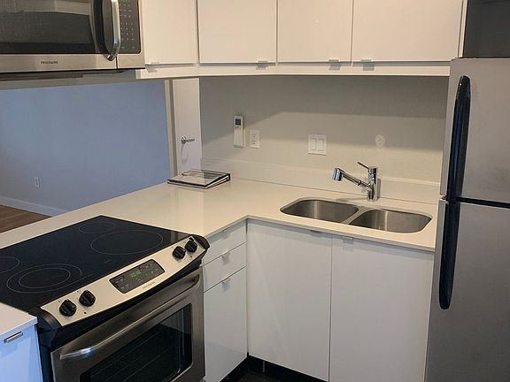 5th image of 7611 N Wall Ave #9350384