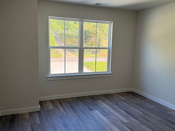 2nd image of 271 & 273 Vanderbilt Rd