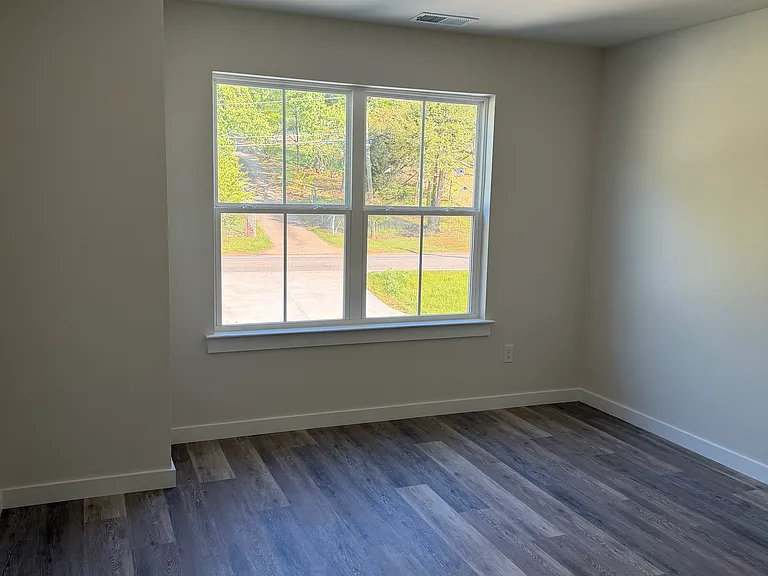 271 & 273 Vanderbilt Rd — Photo 2
