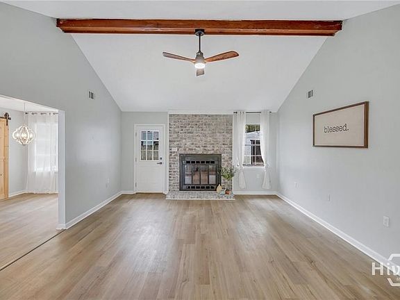 5th image of 13 Bitterroot Lane