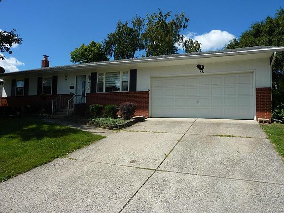 2nd image of 913 Adams Ave