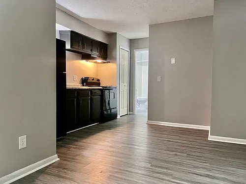 Legends Pointe Apartments Photo 1