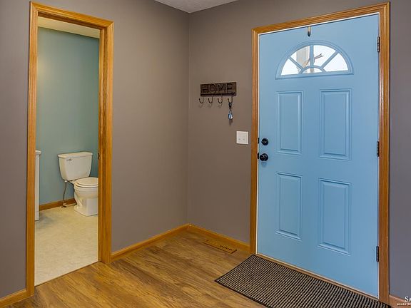 4th image of 2407 Calcutta Dr
