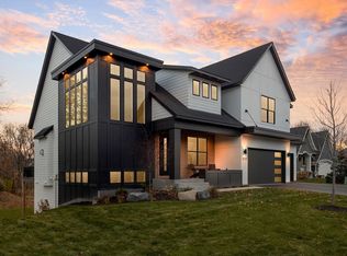 Xxx5 Timberland Trl, Eden Prairie, MN 55347