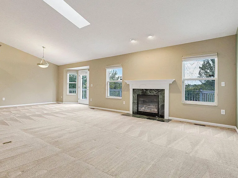 2691 Abbey Knoll Dr — Photo 28