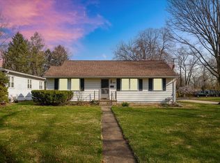 602 Hessel Blvd, Champaign, IL