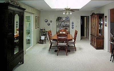 2nd image of 5577 Yale Dr