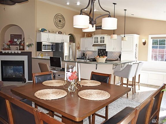 5th image of 2706 Timberline Dr