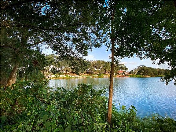 2nd image of 4427 Winding Oaks Cir