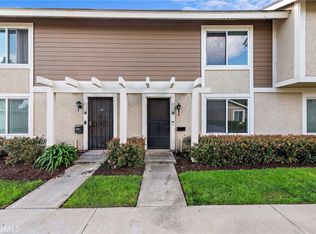 210 Carriage Dr APT B, Santa Ana, CA 92707