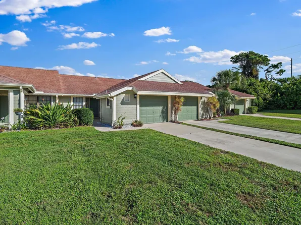 1532 SE Gurley Ct, Port Saint Lucie, FL 34952