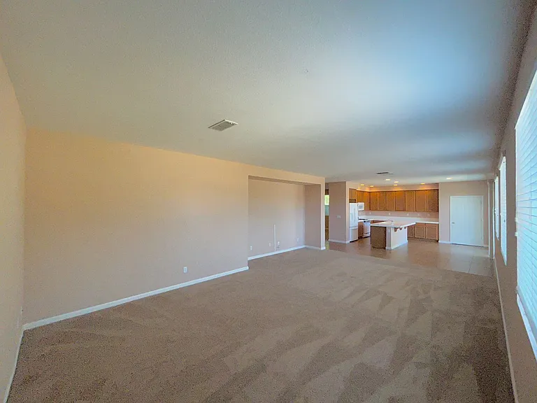 6001 Jefjen Way — Photo 7