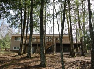 7900 Carlson Dr, Minocqua, WI 54548
