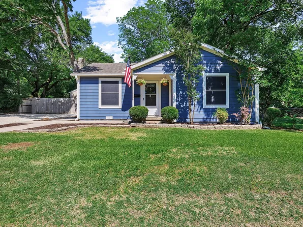 1208 Mill St, Gainesville, TX 76240