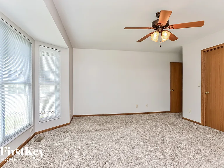 3741 Majestic Ct — Photo 8